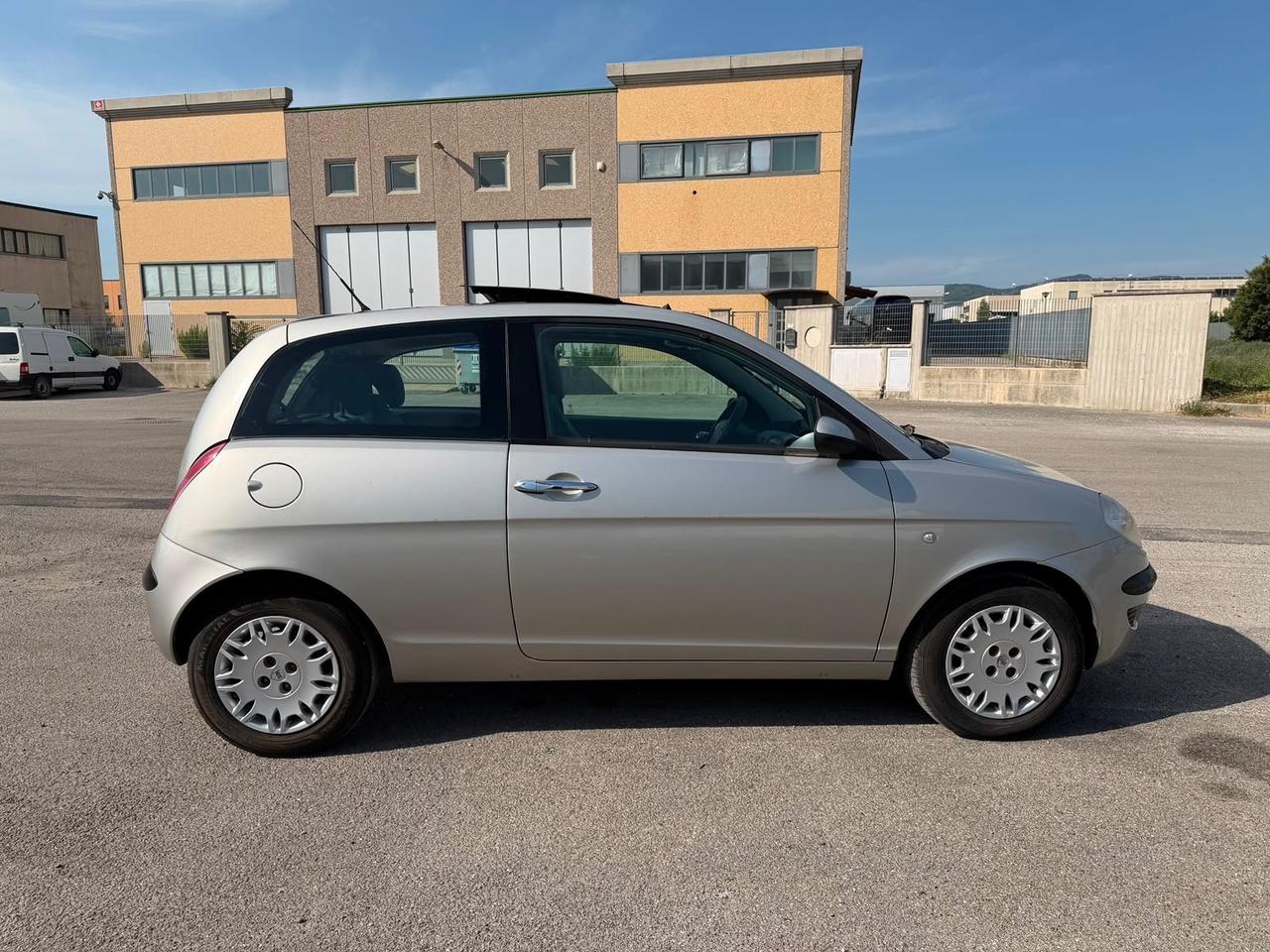 Lancia Ypsilon 1.2