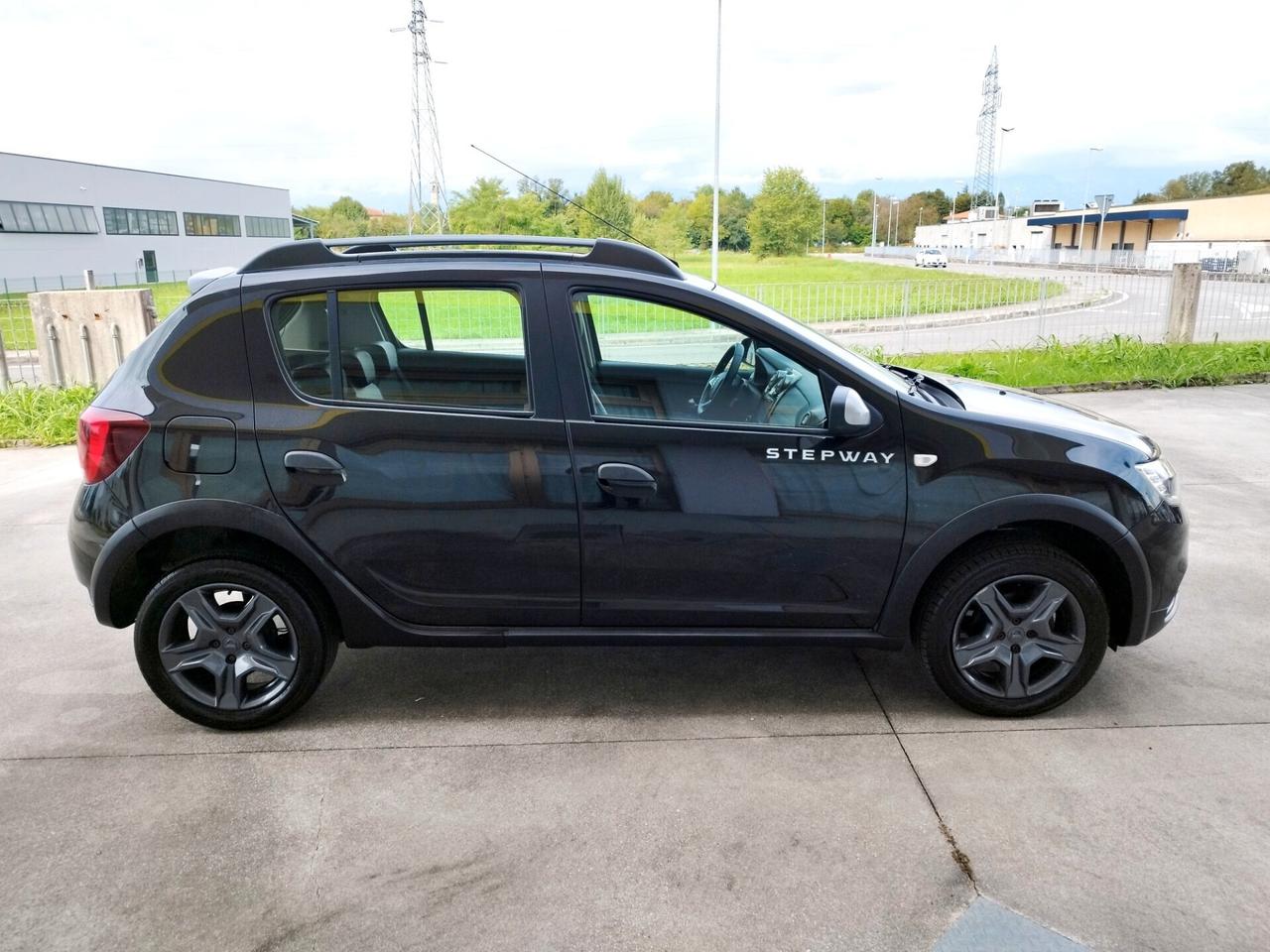 Dacia Sandero Stepway - 1.5 dCi - Neopatentati