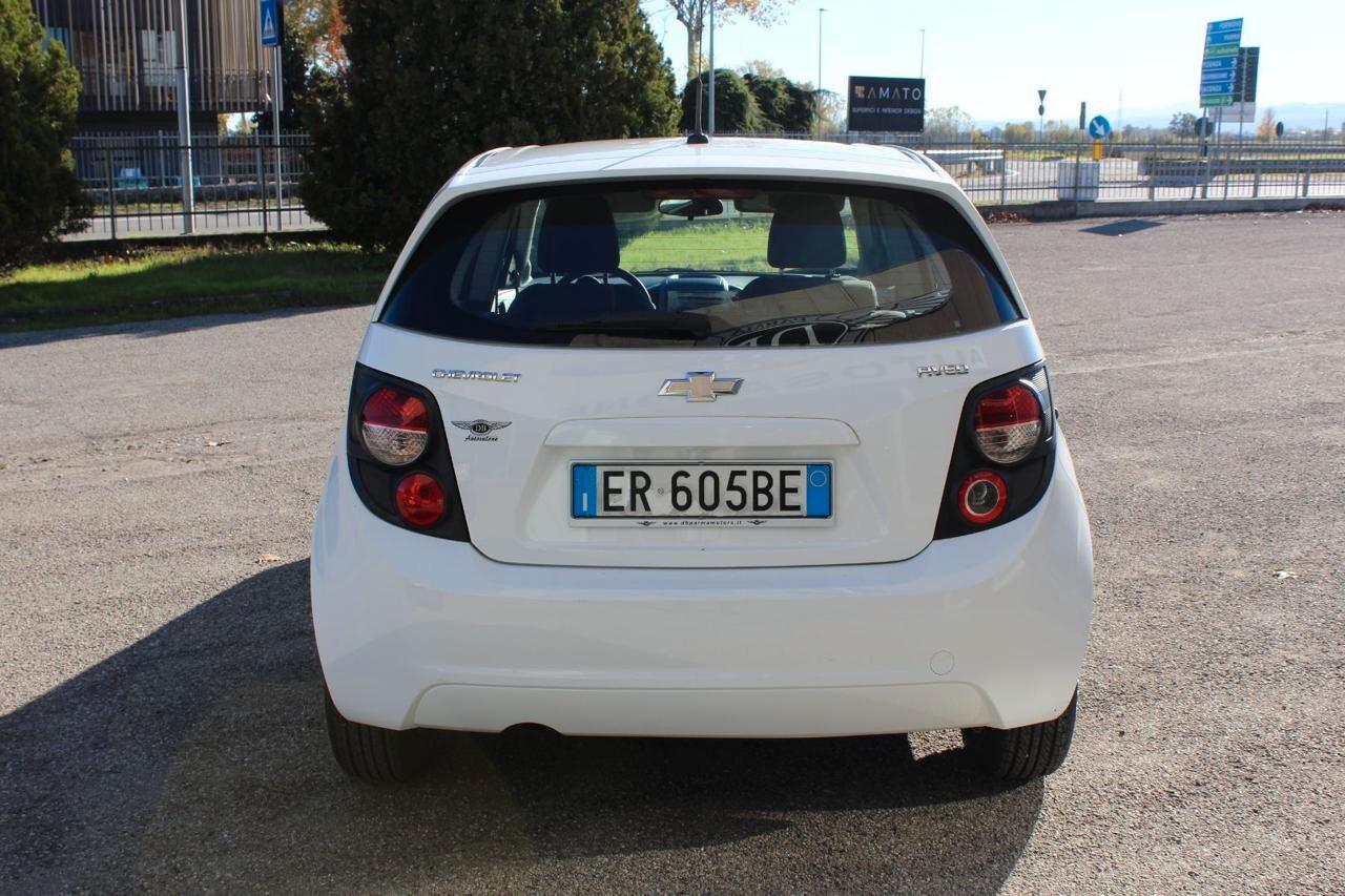 Chevrolet Aveo 1.2 86CV METANO