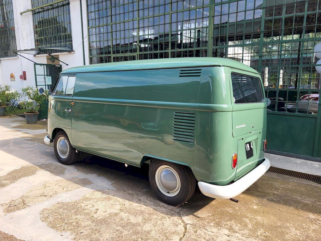Volkswagen T1 Panel Split Window – 1964