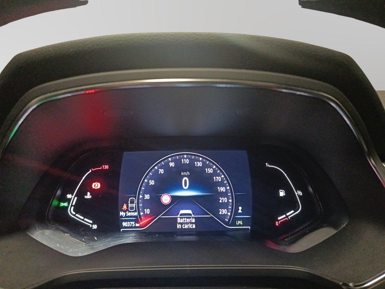 RENAULT Captur 2ª serie - Captur TCe 100 CV GPL FAP Intens