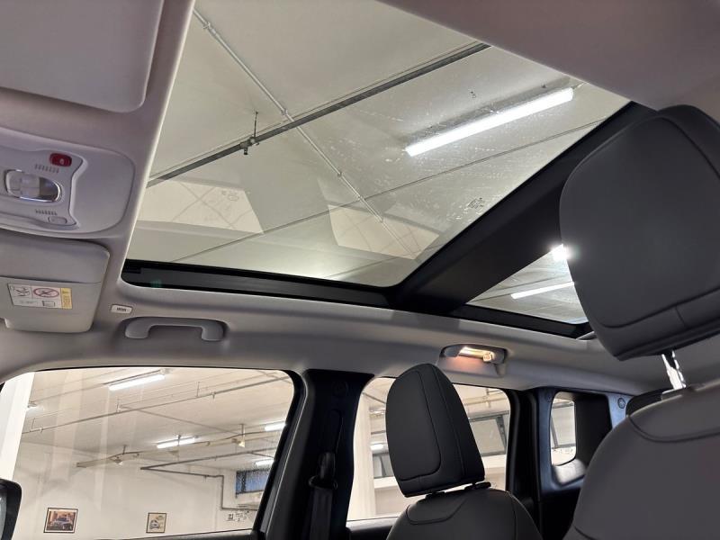 Jeep Renegade 1.5 Turbo T4 MHEV Summit 2WD DCT