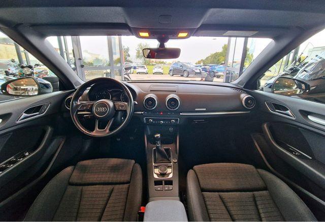 AUDI A3 Cabrio 1.6 TDI 116 CV