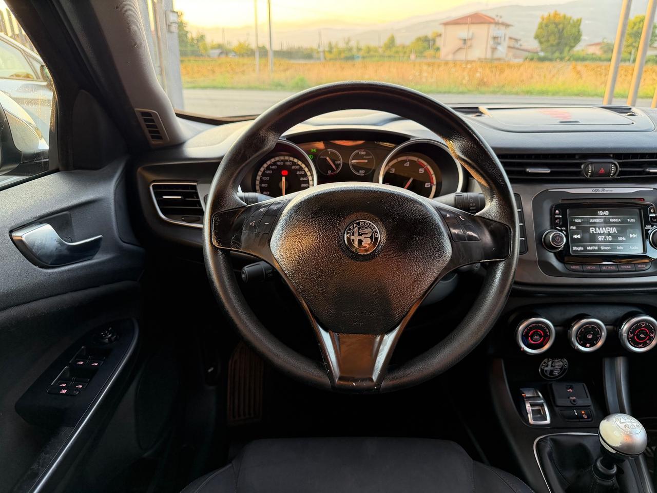 Alfa Romeo Giulietta 1.6 105 CV Exclusive Total Black
