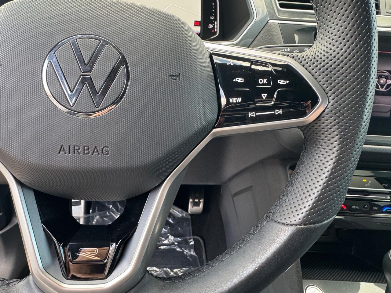 Volkswagen Tiguan 2.0 TDI 150 CV SRC DSG R-Line FULL SERVICE