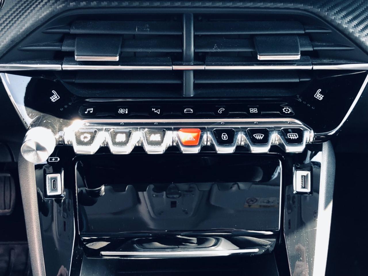 Peugeot 2008 BlueHDi 110 Allure PELLE TELECAMERA