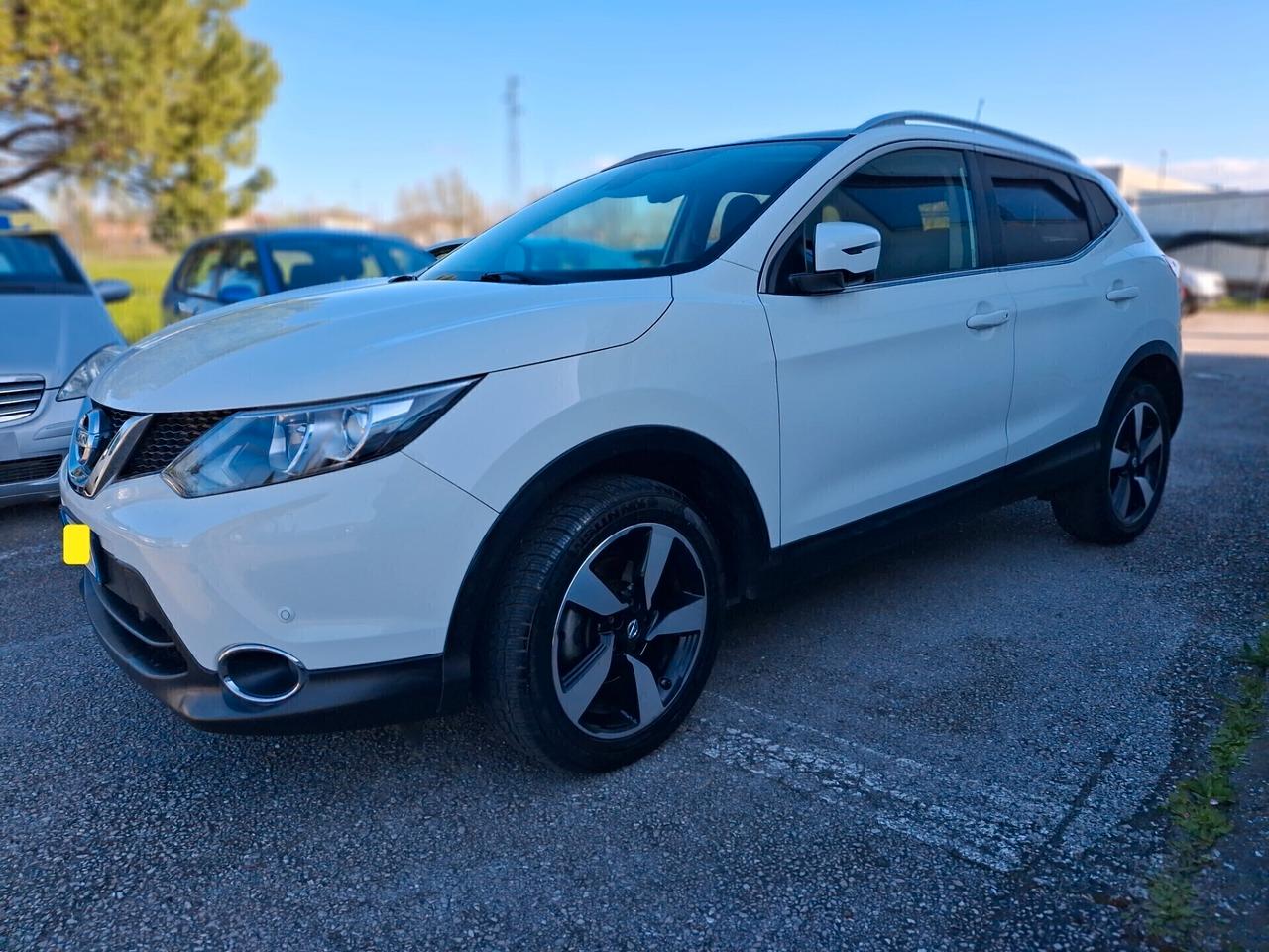 Nissan Qashqai 1.5 dCi 360