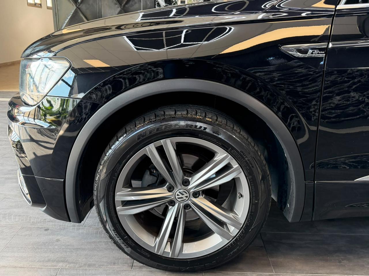 Volkswagen Tiguan 2.0 TDI DSG 4MOTION R-Line