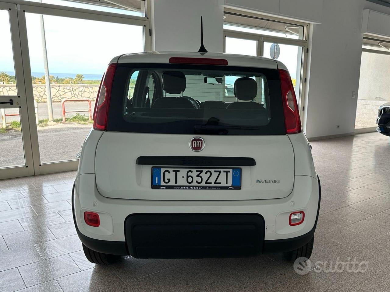 Fiat Panda 1.0 Hybrid - 2024 - 14.000km - NESSUN VINCOLO - In garanzia Fiat