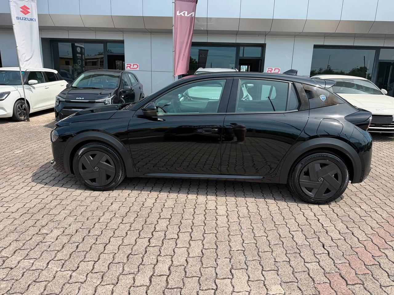 Lancia Ypsilon Hybrid e-DCT Edizione Cassina