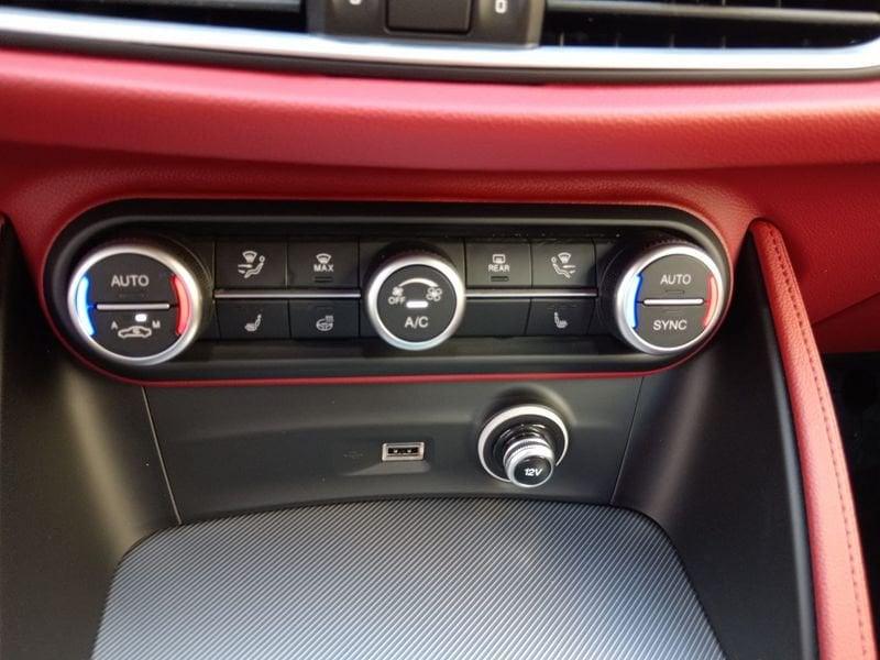 Alfa Romeo Stelvio 2.2 Turbo Diesel 210CV Veloce AT8 Q4