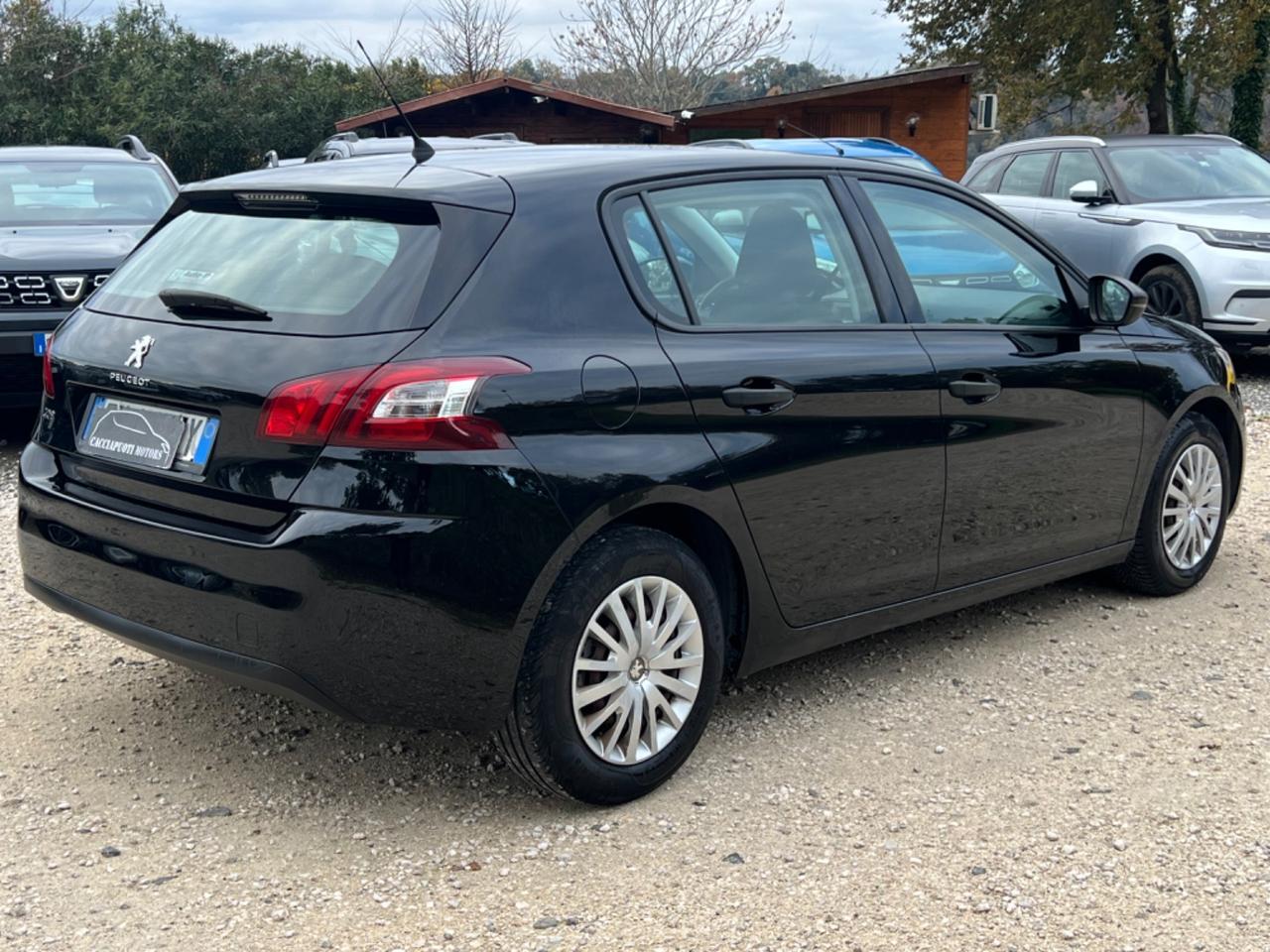 Peugeot 308 1.2 Benzina Access NEOPATENTATI PERMUTE RATE GARANZIA