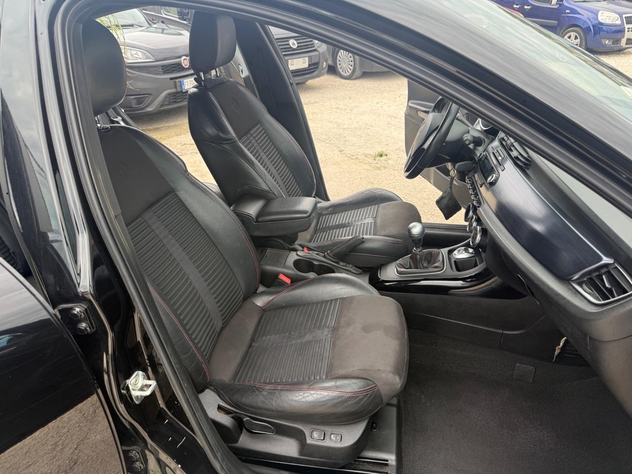 Alfa Romeo Giulietta 2.0 JTDm-2 140 CV Distinctive