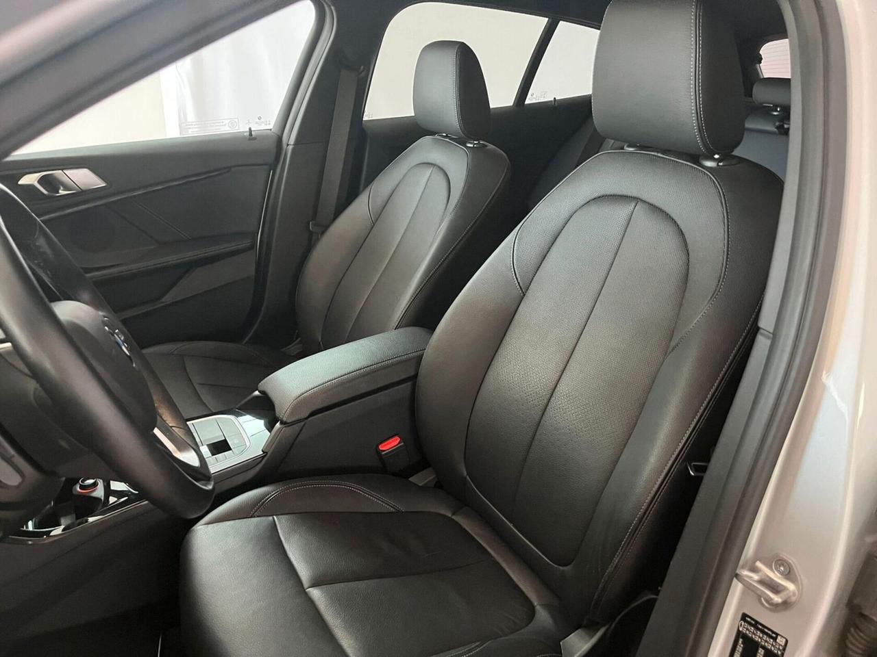 Bmw 116 116d 5p. Luxury