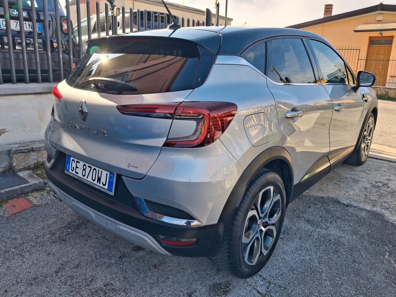 Renault Captur TCe 100 CV GPL FAP Intens