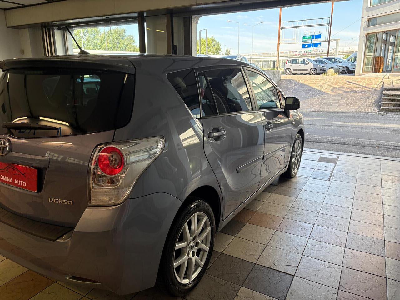Toyota Verso 2.0 D Sol 7 posti