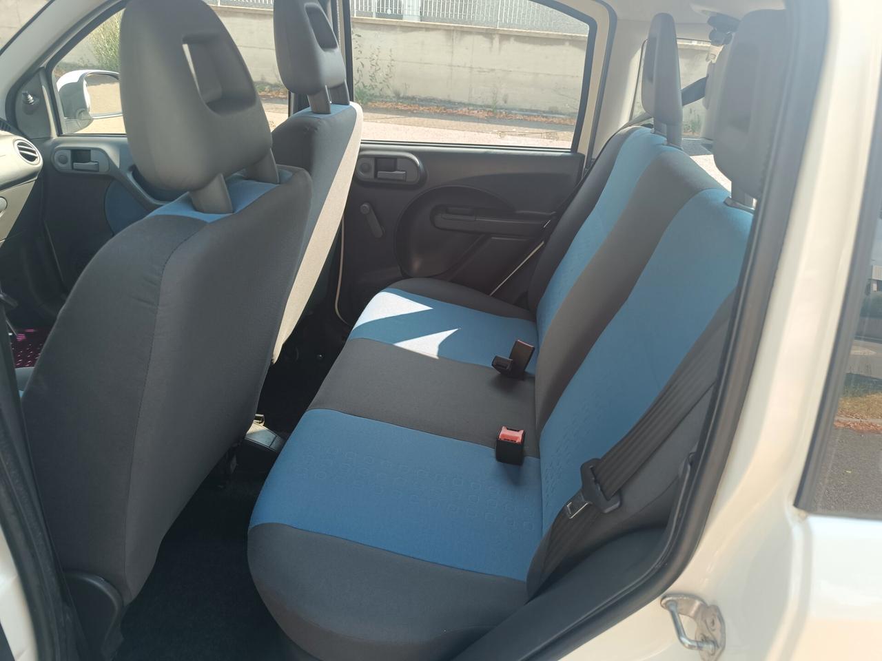 Fiat Panda 1.2 Dynamic SOLAMENTE 112.000 KM