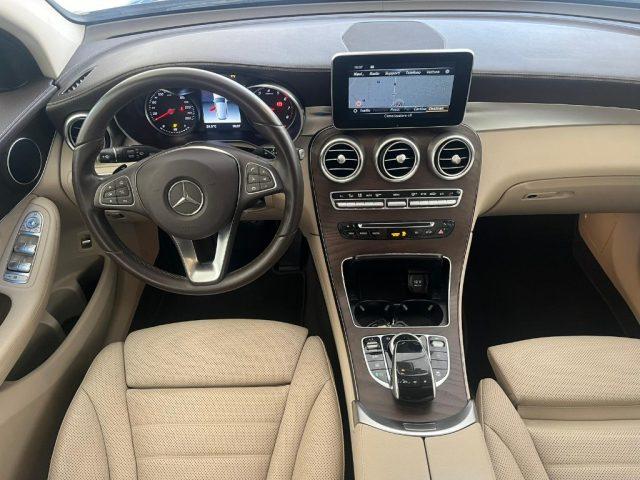 MERCEDES-BENZ GLC 250 4Matic Premium