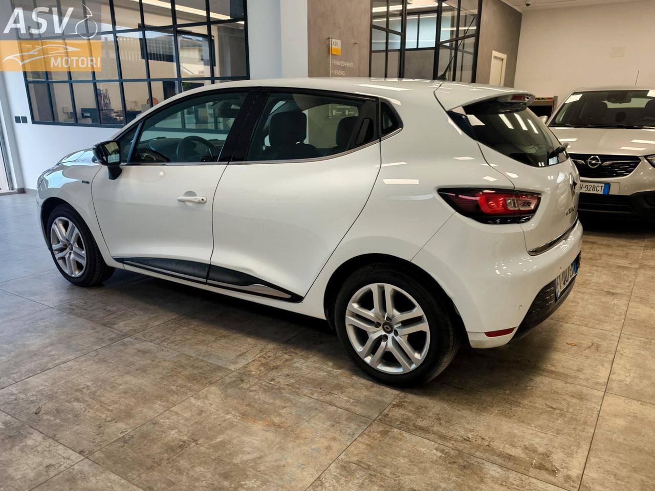Renault Clio dCi 8V 90 CV 5 porte Duel