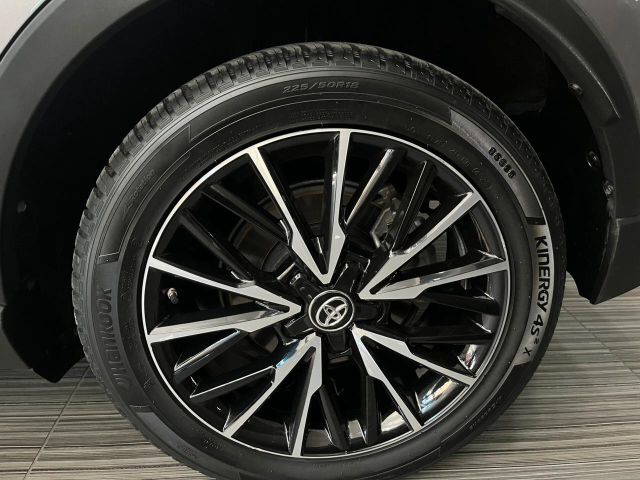 Toyota C-HR 1.8 Full Hybrid 122cv E-CVT Lounge ITALIANA