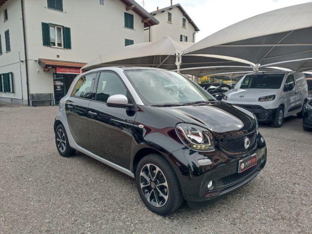 SMART ForFour 70 1.0 Passion