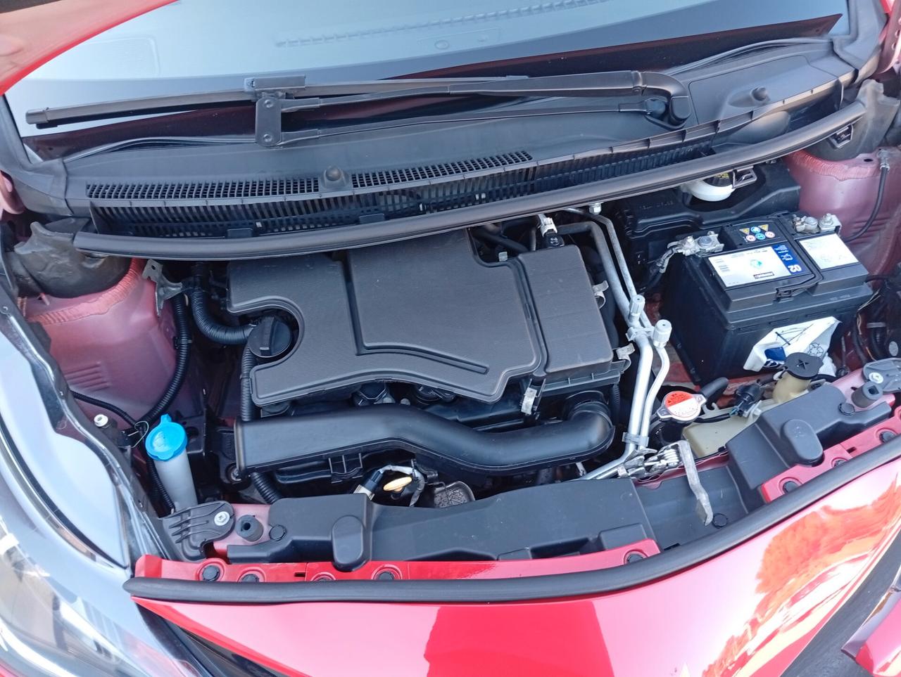 Toyota Aygo 1.0 VVT-i 69 CV 5 porte x-black TSS