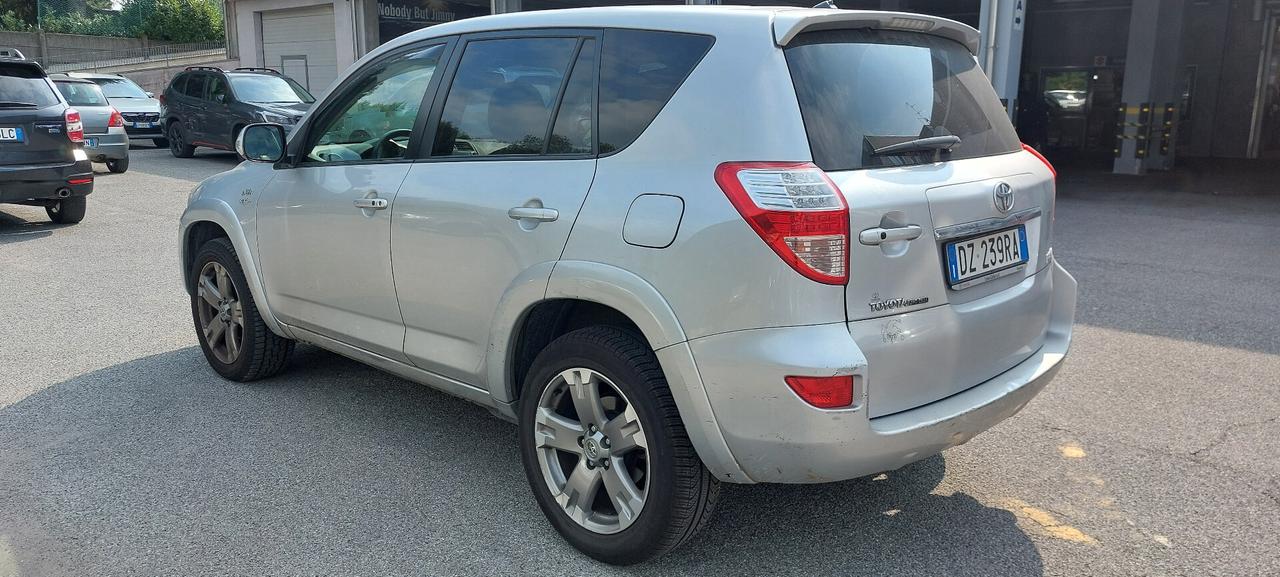 Toyota RAV 4 RAV4 Crossover 2.2 D-4D 150 CV DPF Luxury