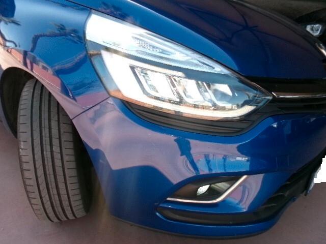 Renault Clio TCe 12V 90 CV 5 porte Moschino Life