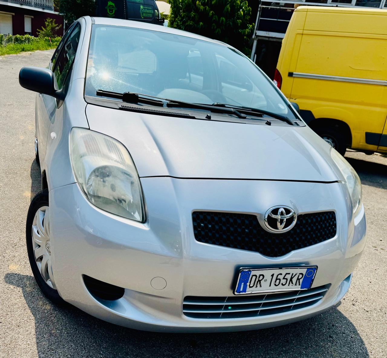 Toyota Yaris 1.0 5 porte Now Ok Neopatentati