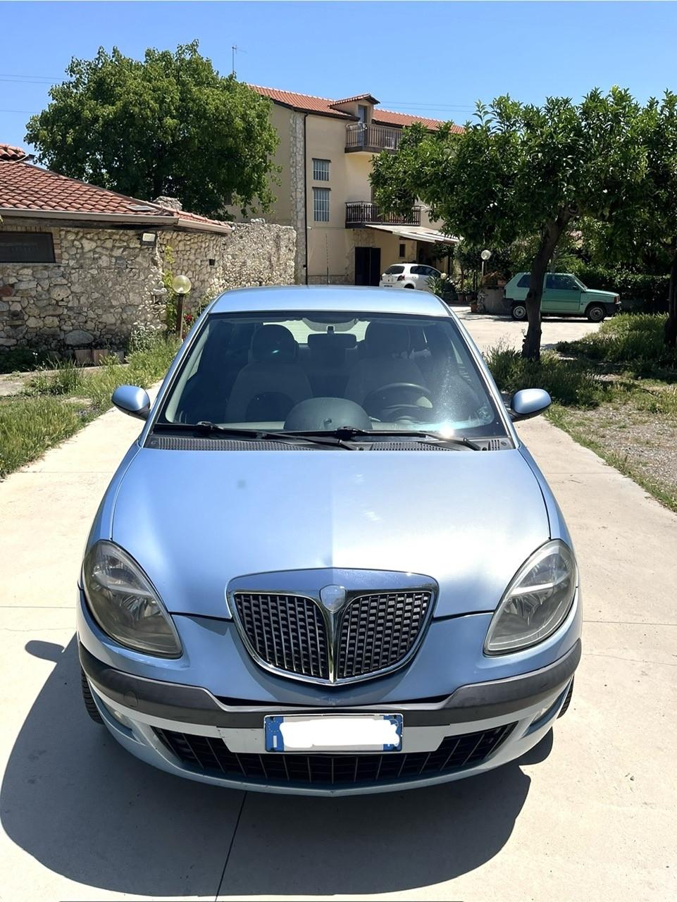 Lancia Ypsilon 1.3 MTJ EURO4 NEOPATENTATI NORD ITA POSSI ASI O FMI