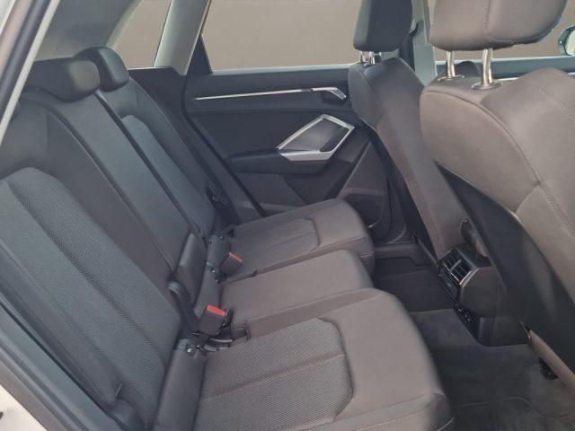 AUDI Q3 35 TDI S tronic Business Advanced