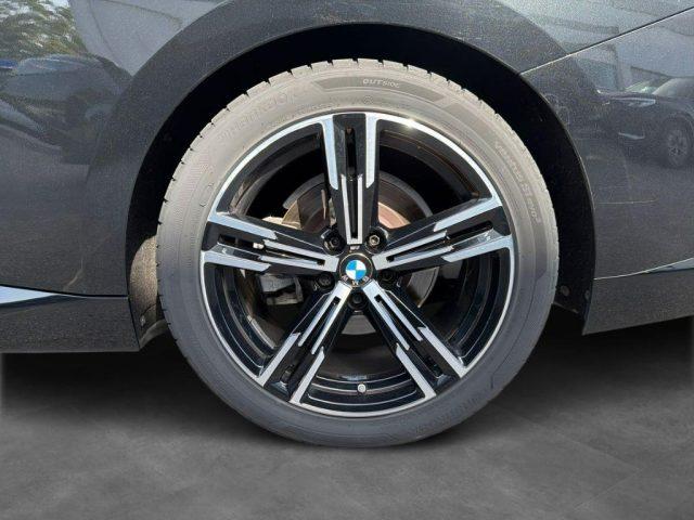 BMW 220 i Coupé Msport