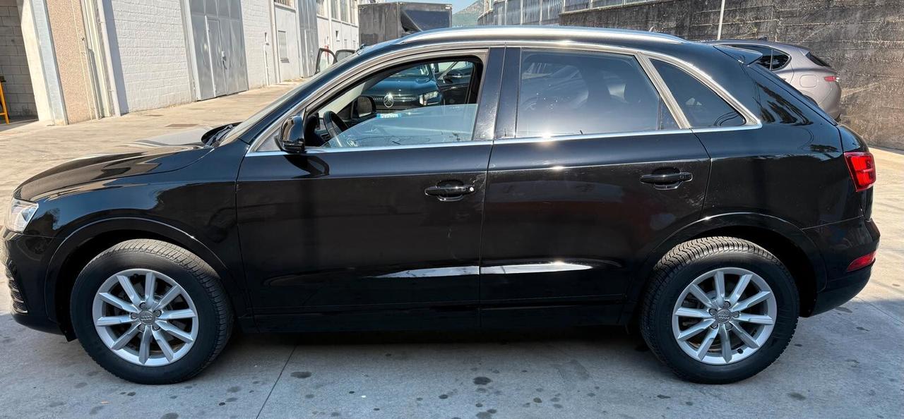 Audi Q3 2.0 TDI 150 CV S tronic line Edition