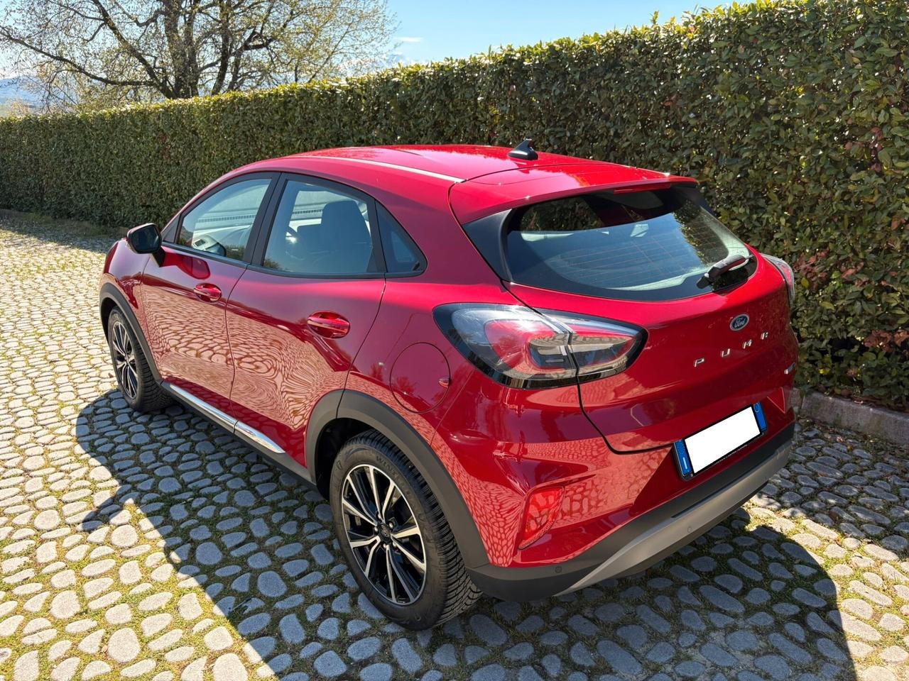 FORD Puma 1.0Hybrid 125 S&S Titanium -12.2021