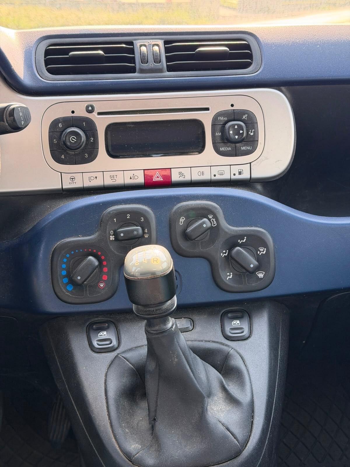 FIAT PANDA 0.9 B-met + LAND ROVER FREELANDER