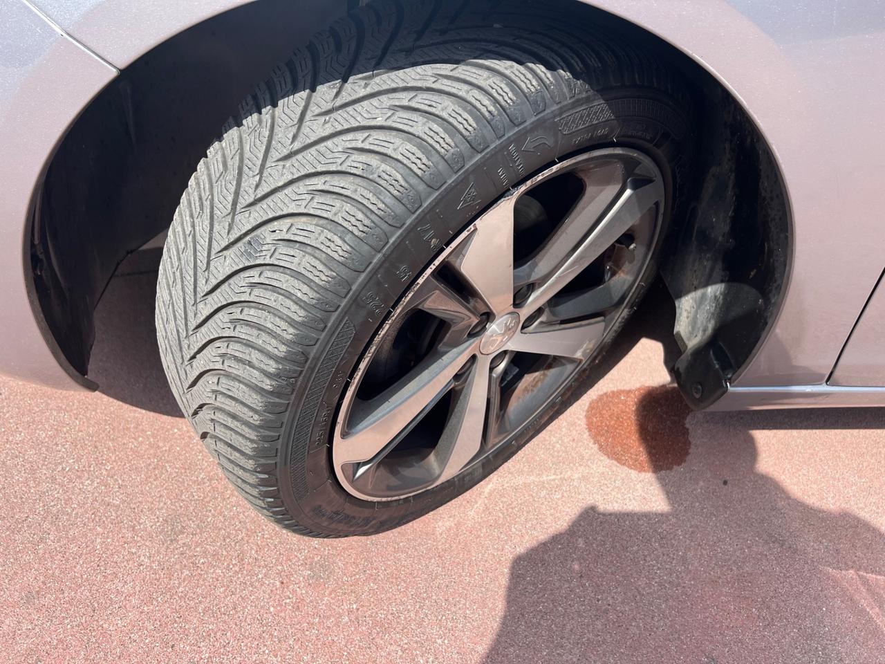 Peugeot 308 BlueHDi 130 S&S EAT8 Allure