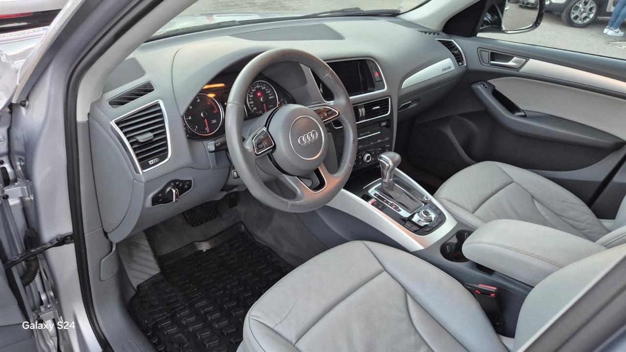 Audi Q5 2.0 TDI 190 CV clean diesel quattro Business