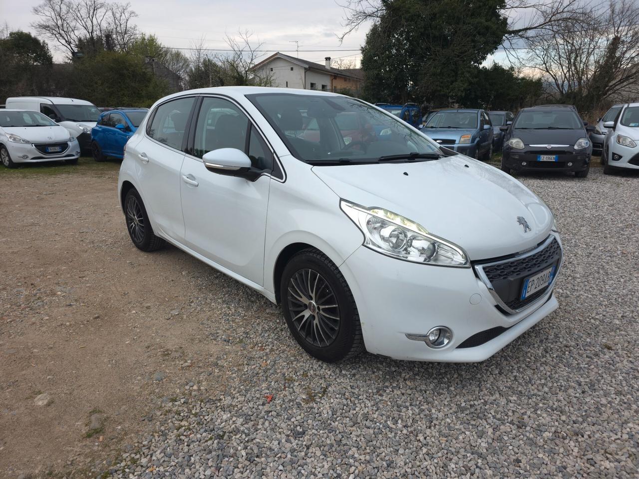 Peugeot 208 1.2 VTi 82 CV 5 porte Allure