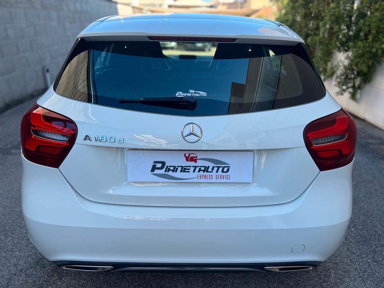 Mercedes-benz A 180 d Sport my16 LED/AMERA/PELLE/NAVI.. PERFETTA!!