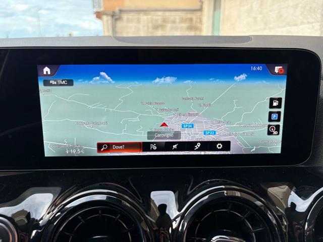 MERCEDES-BENZ GLA 180 d Automatic Business Extra