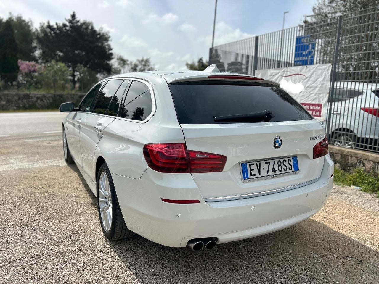 Bmw 520d Touring Luxury-2013