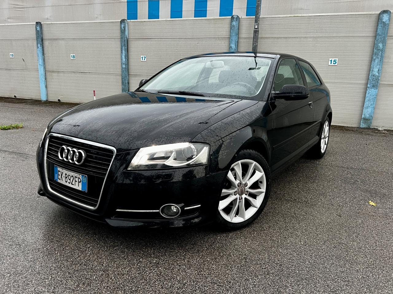 Audi A3 SPB 1.6 TDI 105 CV CR Ambition