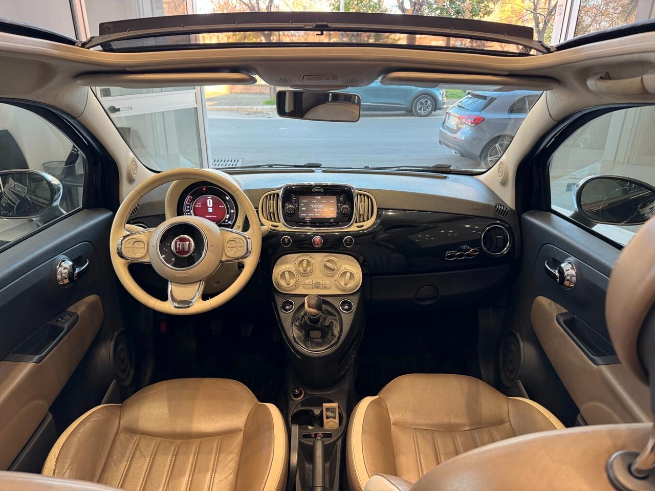 Fiat 500 C 1.2 Lounge "PELLE/NAV"