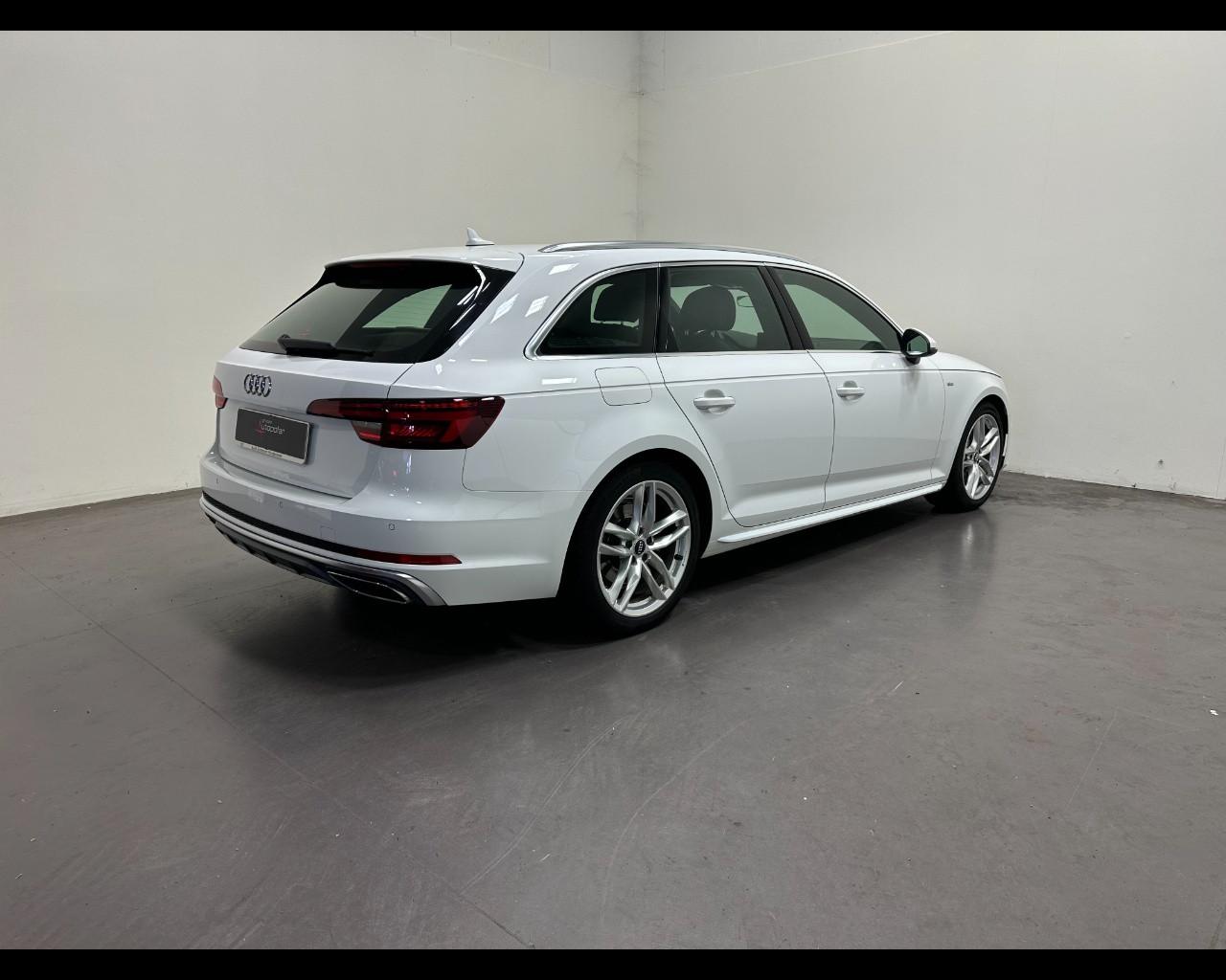 AUDI A4 AVANT 40 TDI S-TRONIC QUATTRO EDITION