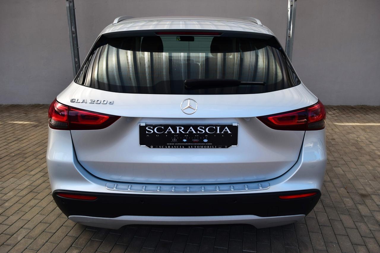 Mercedes-Benz GLA 200 d 150 cv Automatica Business Extra