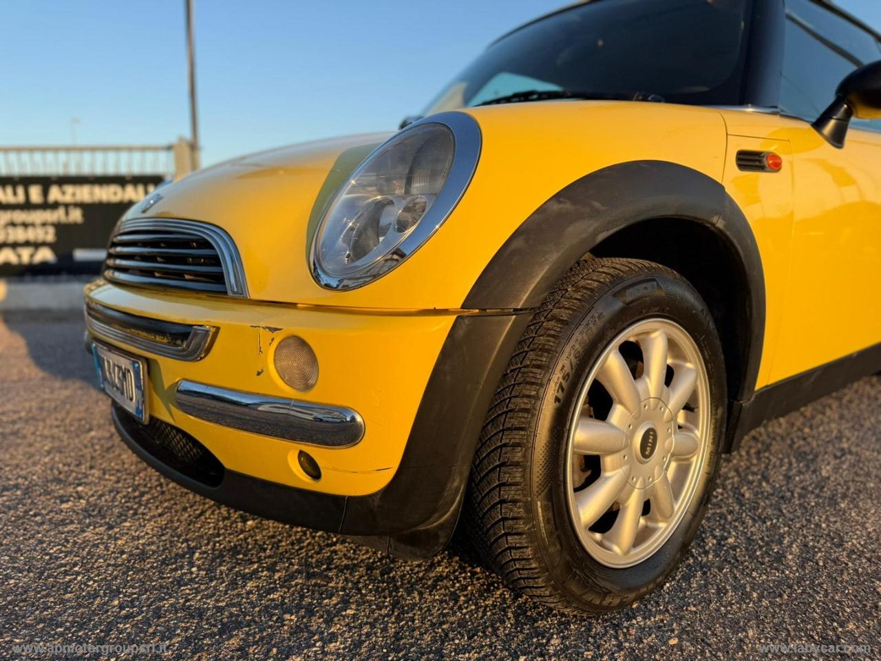 MINI Mini 1.6016V One de luxe