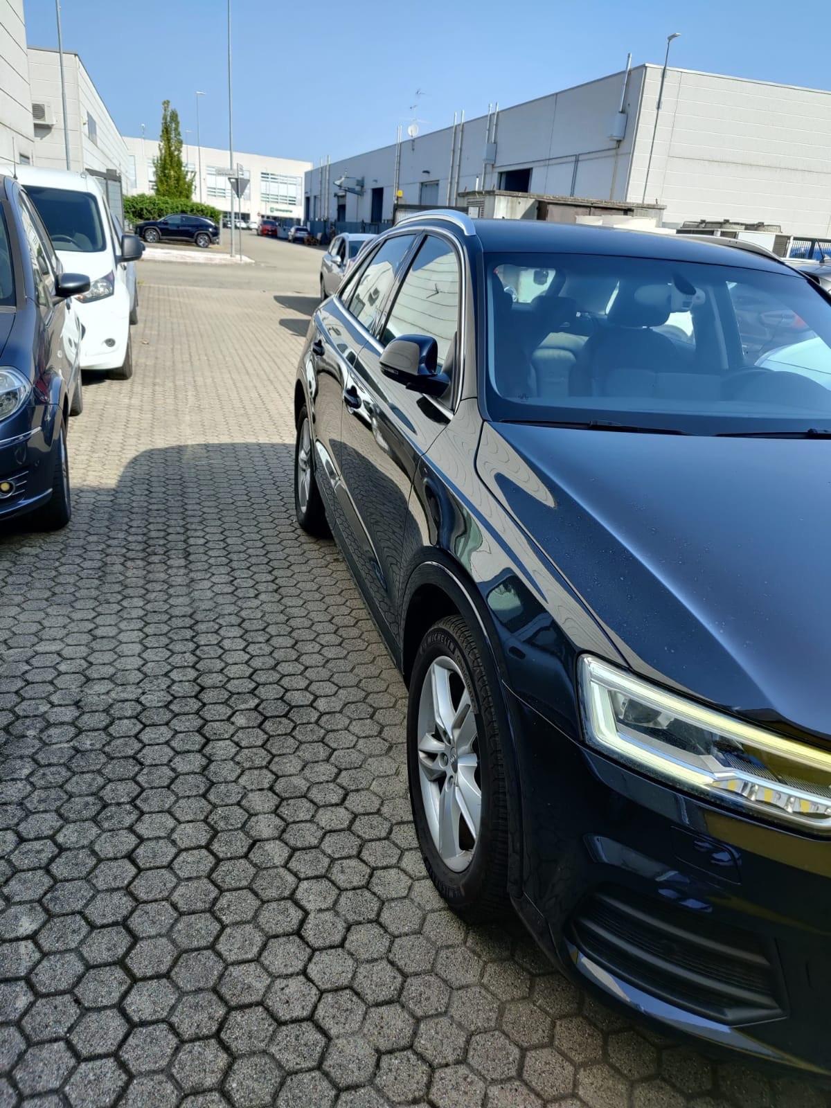 Audi Q3 2.0 TDI 184 CV quattro S tronic Business
