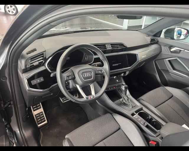AUDI Q3 II 2018 35 2.0 tdi S line edition s-tronic