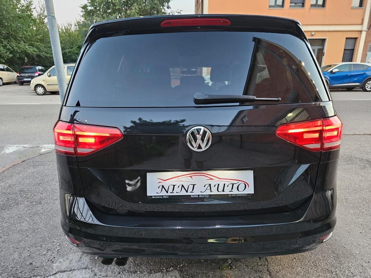 Volkswagen Touran 2.0 TDI 150cv DSG Highline*Navi*7Posti*Euro6*