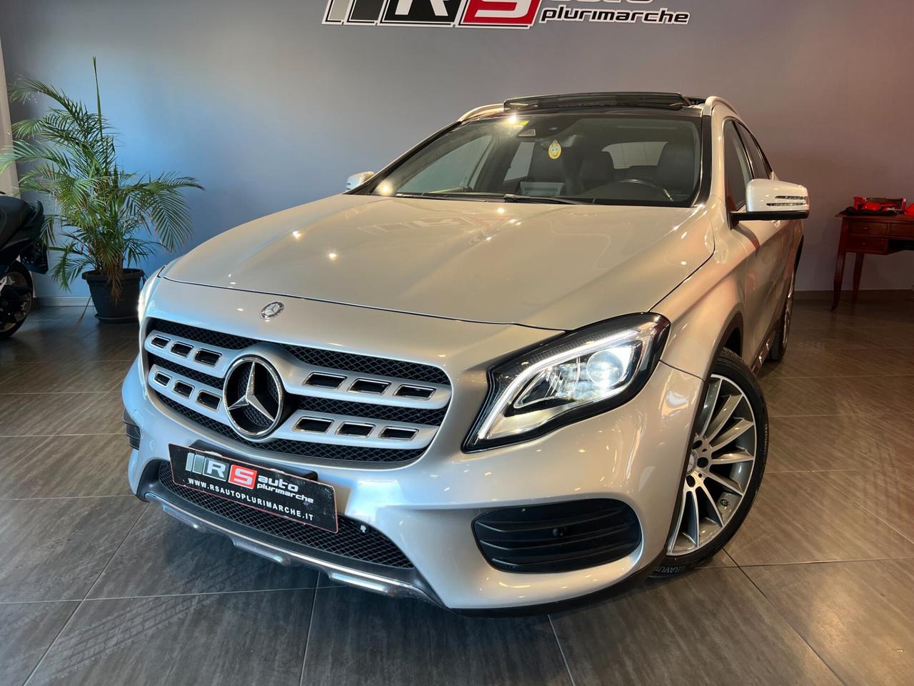 Mercedes-benz GLA 200d Auto 4Matic Premium TETTO